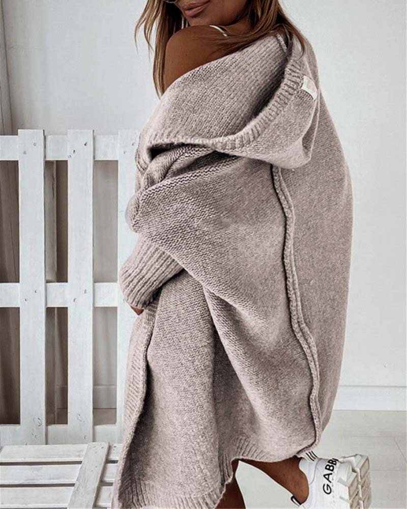 Enkel kofta med fladdermushuva i enfärgad färg