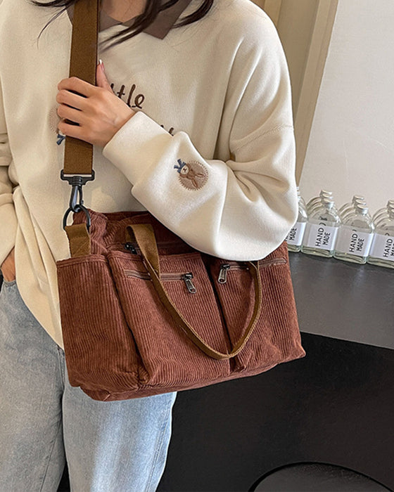 Enfärgad manchesterväska