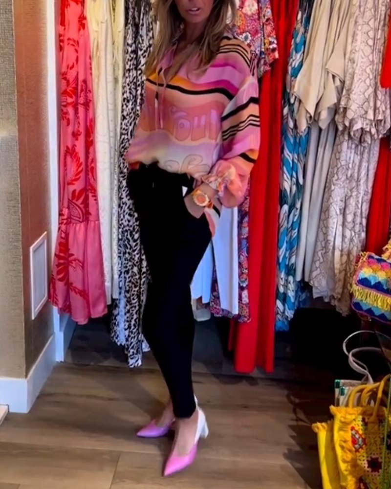 Casual topp med fjädring i kontrasttryck