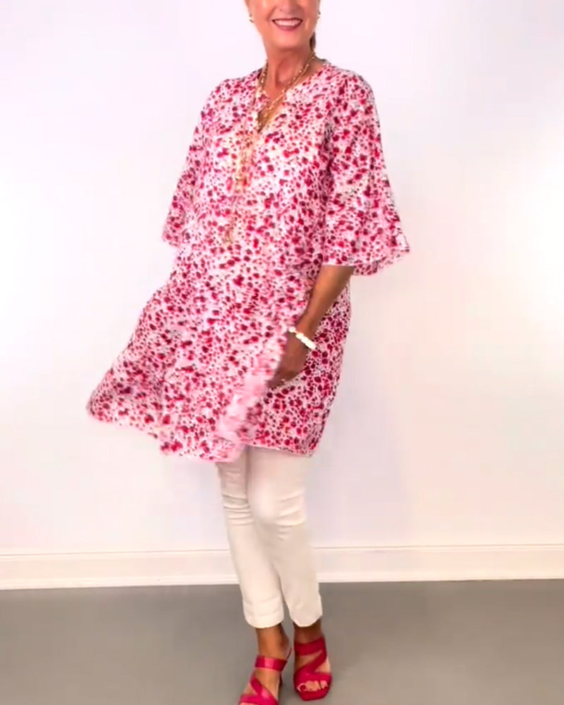 klänning med lös stil och blommor