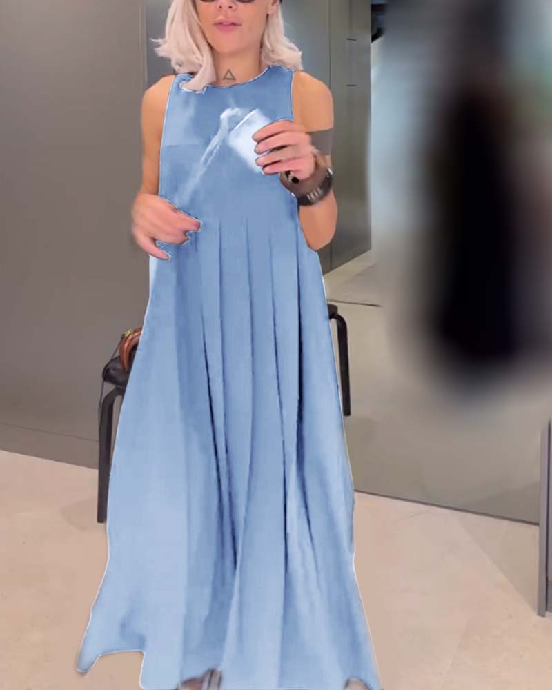 Elegant tankklänning med enfärgad och veck