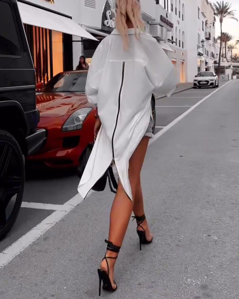 Enfärgad casual skjorta med lapel slits