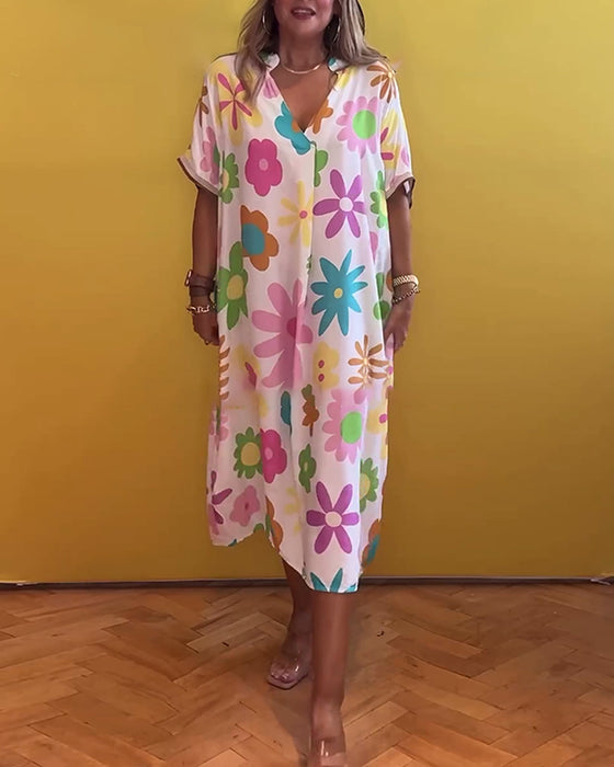 Lös V-ringad klänning med blommönster