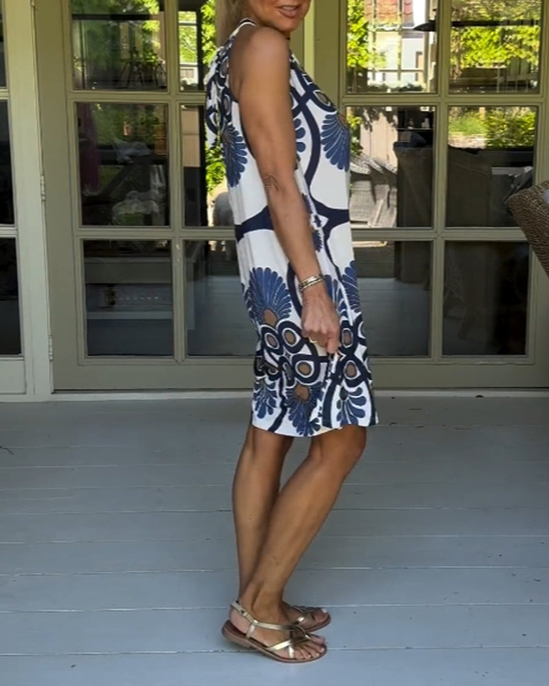 Halterringad klänning med vintagetryck