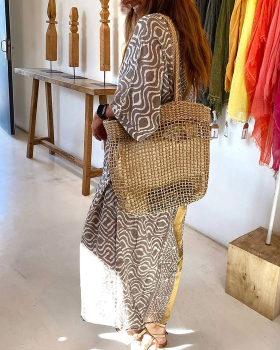 Lös Och Vintage Kjol I Semesterstil