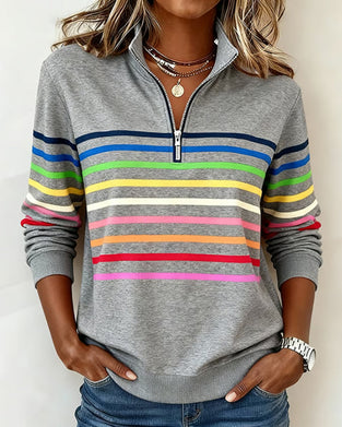 Moderiktig Randig Sweatshirt Med Halvlång Dragkedja Och Regnbågsmönster