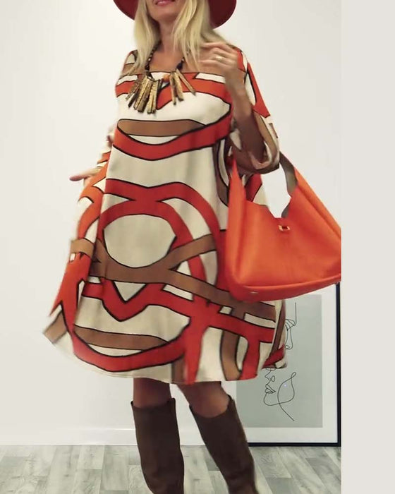 Klänning med rund hals och tryck