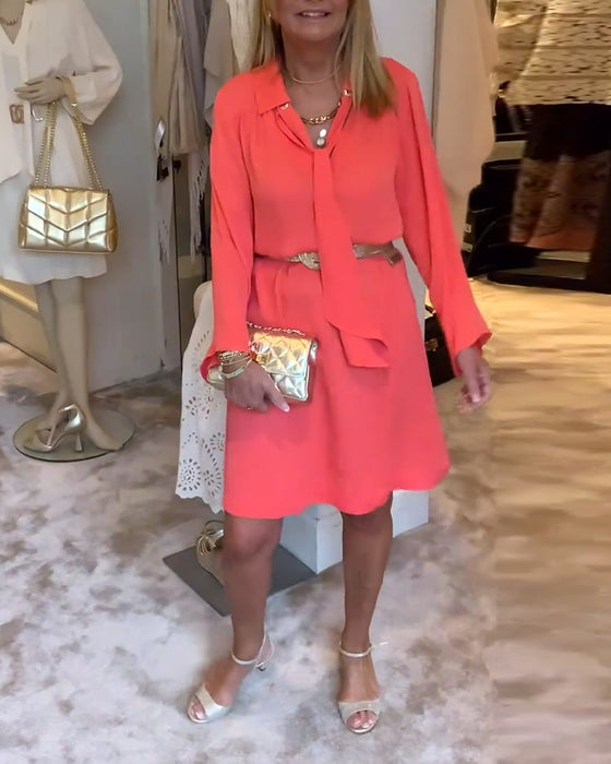 Lapel enfärgad bandklänning