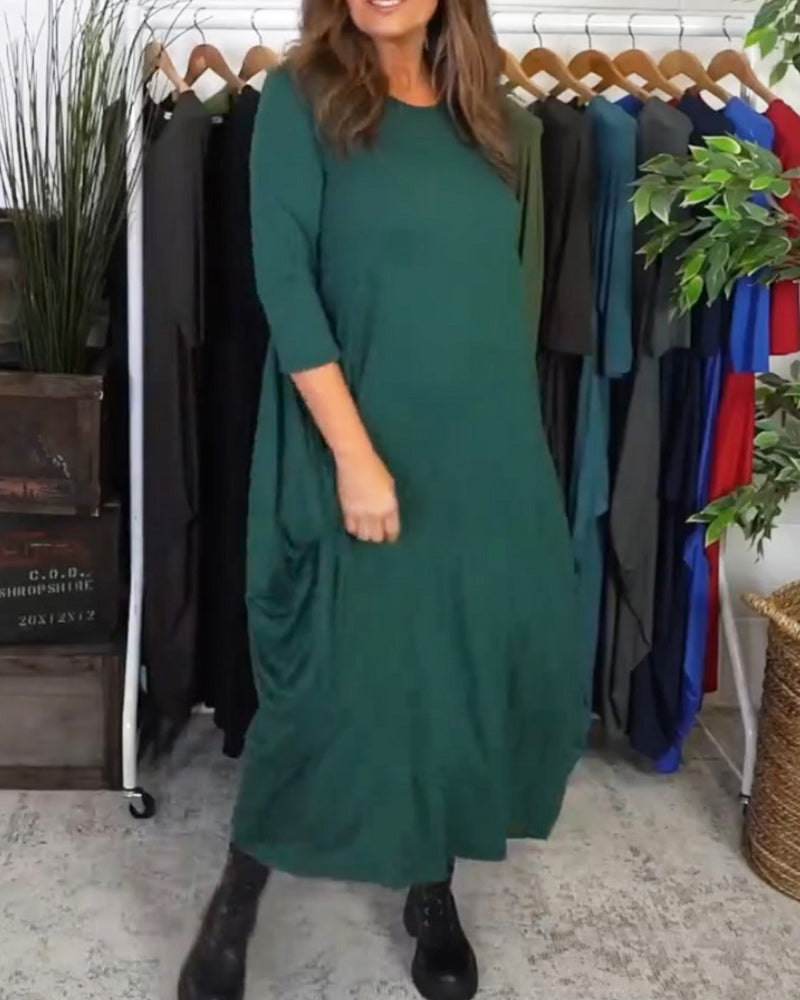 Enkel enfärgad casual klänning