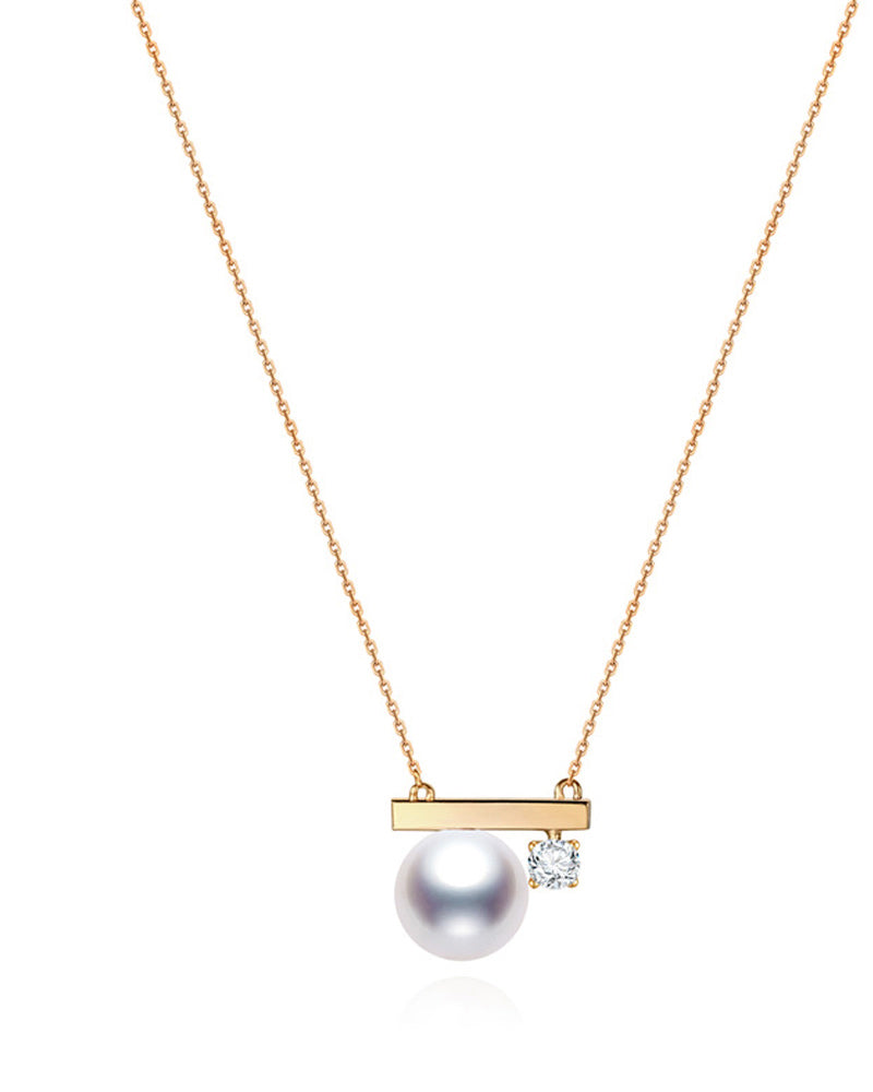 Enkla pärlörhängen och pärlhalsband