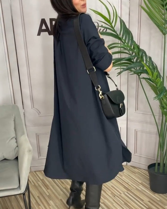 Enfärgad avslappnad klänning med lapel