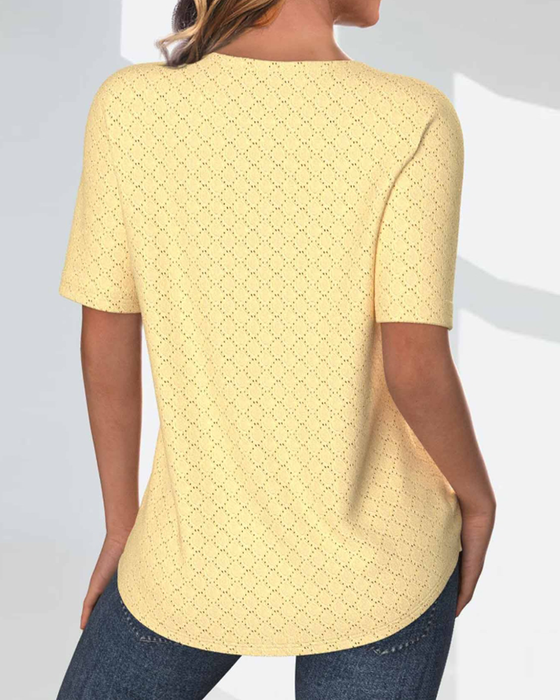 Enkel enfärgad kortärmad casual topp