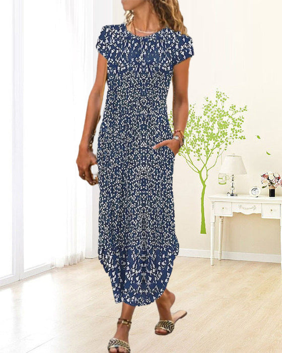 Klänning med rund hals