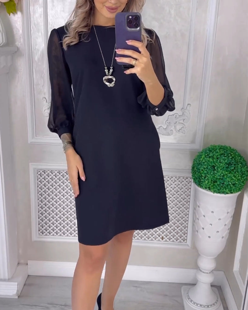 Enfärgad enkel elegant klänning