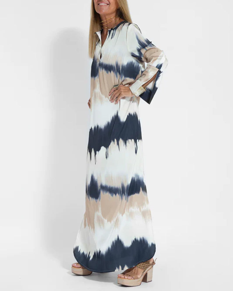 Långärmad klänning med v-ringning