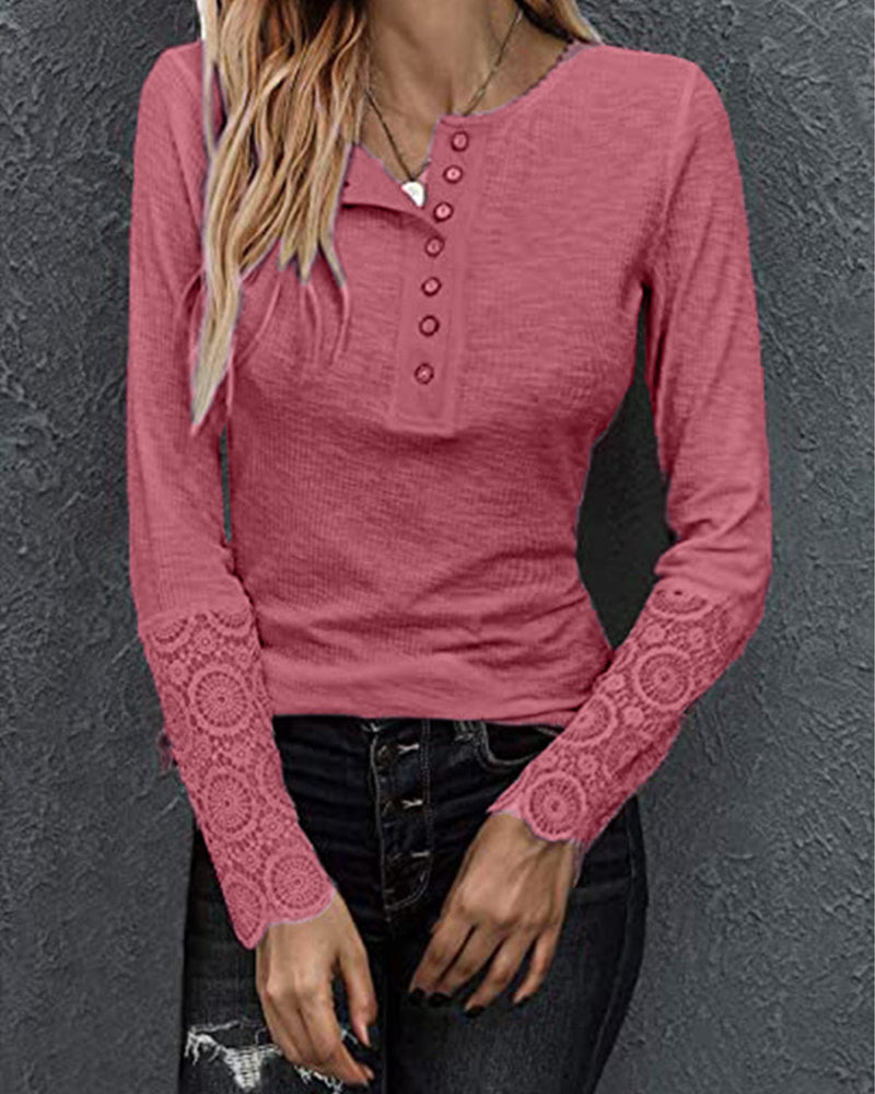 Långärmad topp med rund hals