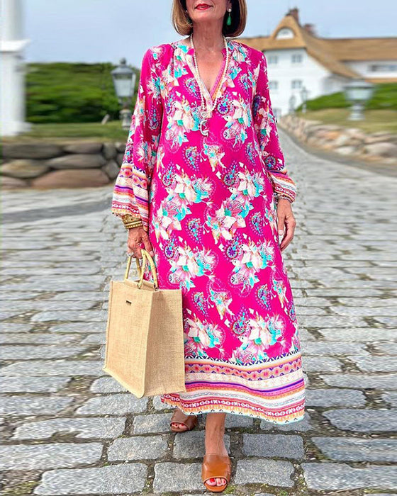 Långärmad lös klänning med v-ringning