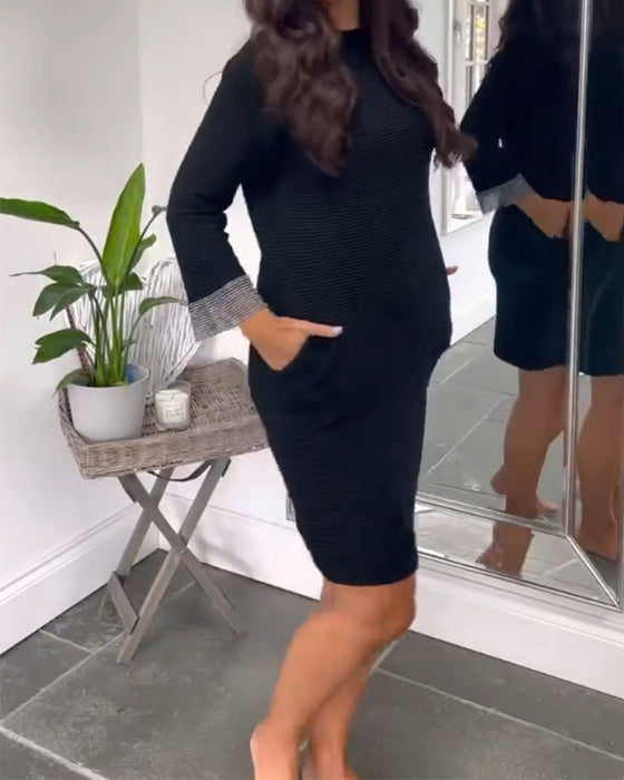 Elegant klänning i rund hals