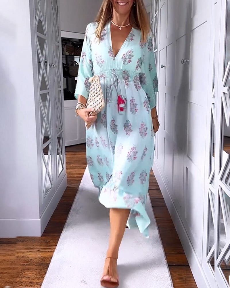 Elegant blommig klänning