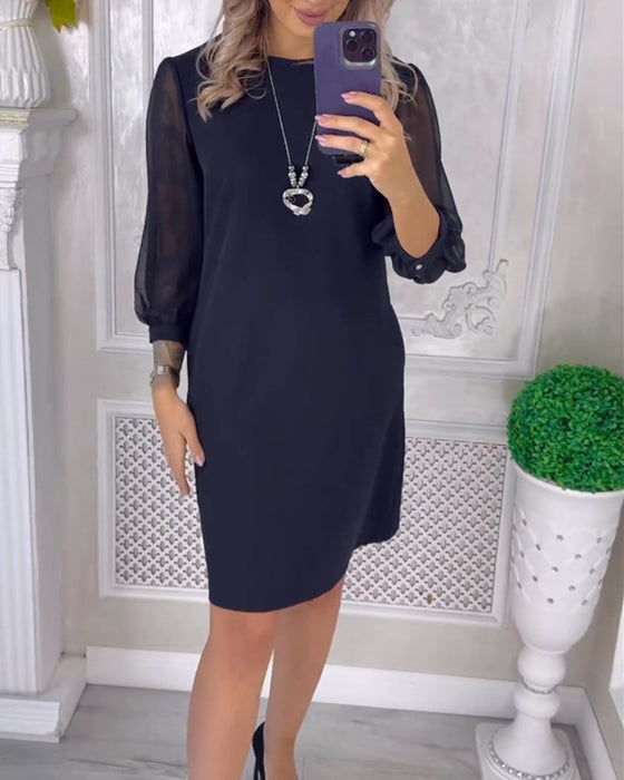 Enfärgad enkel elegant klänning