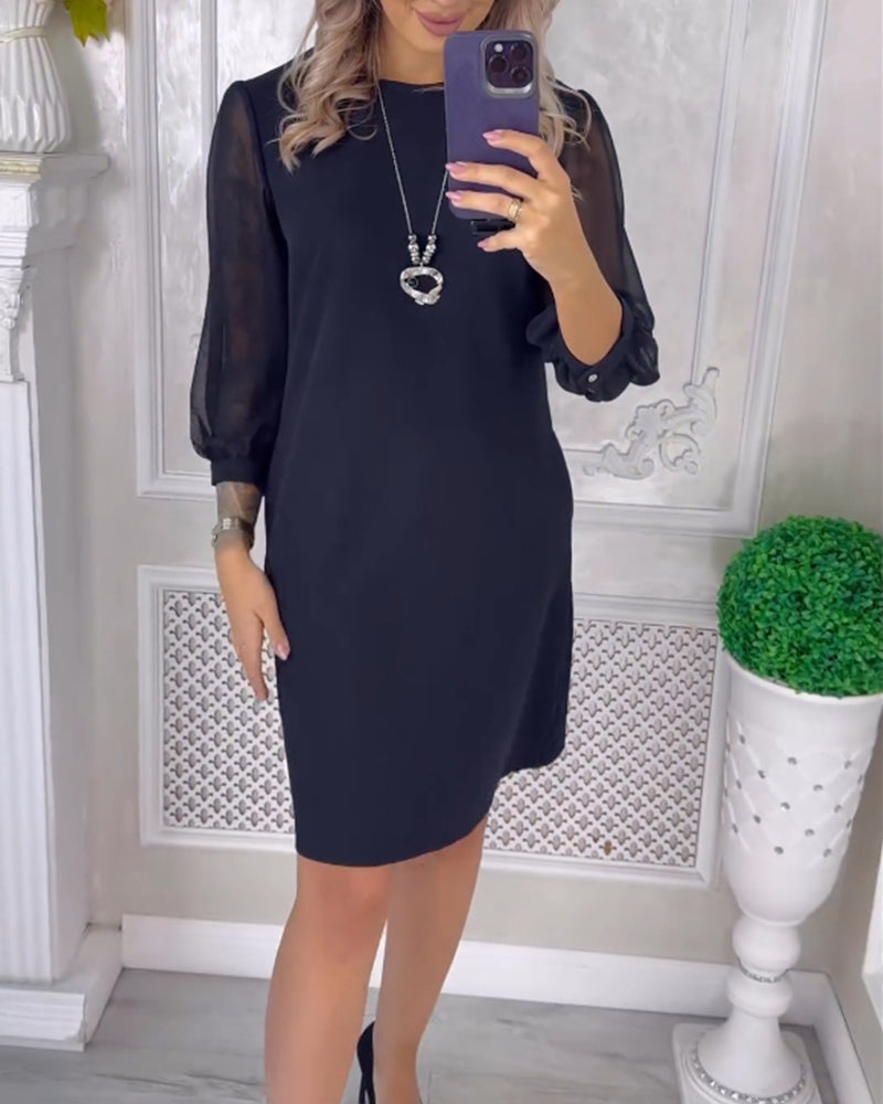 Enfärgad enkel elegant klänning