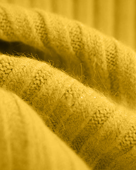 Enfärgad ståtröja