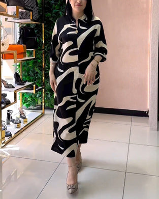 Klänningar med kontrasterande färger och tryck