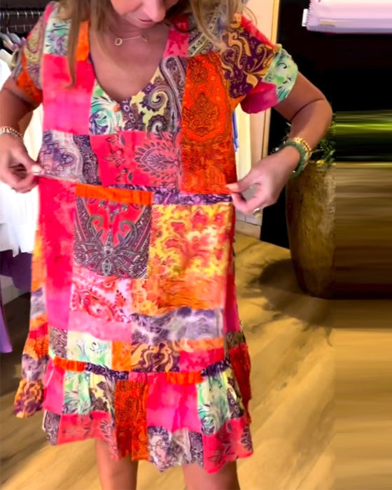 Kortärmad midiklänning med tryck