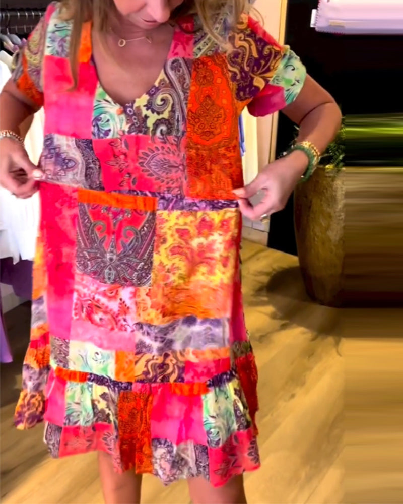 Kortärmad midiklänning med tryck