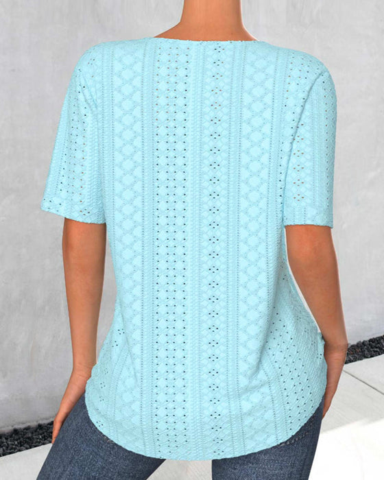 Kortärmad blus med delad hals