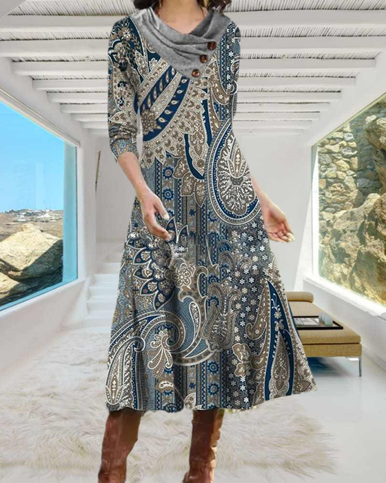Midi klänning med Paisley tryck