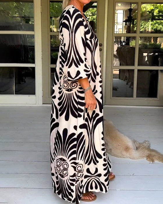 Elegant klänning med tryck