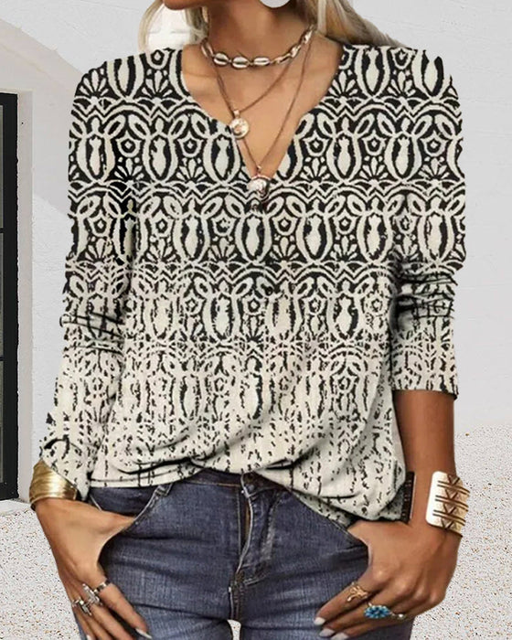 Långärmad topp med V-ringad och tryck