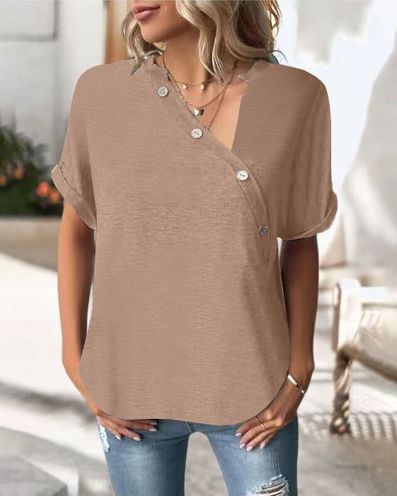 Enfärgad T-shirt med oregelbunden krage