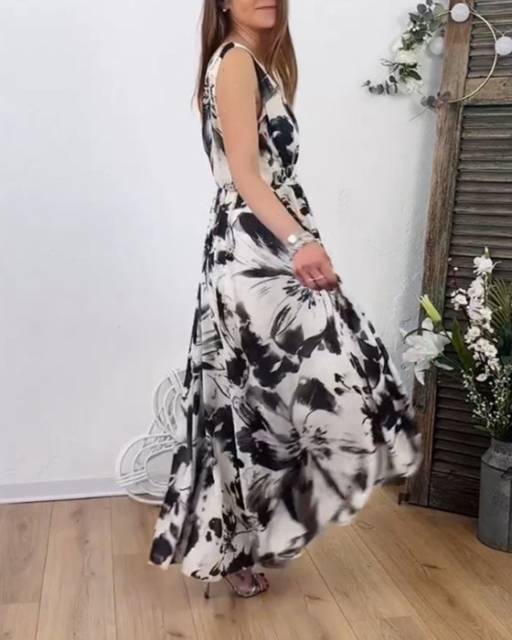 Ärmlös blommig klänning