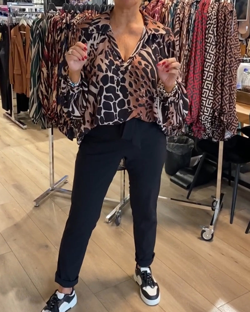 Lös topp med leopardmönster