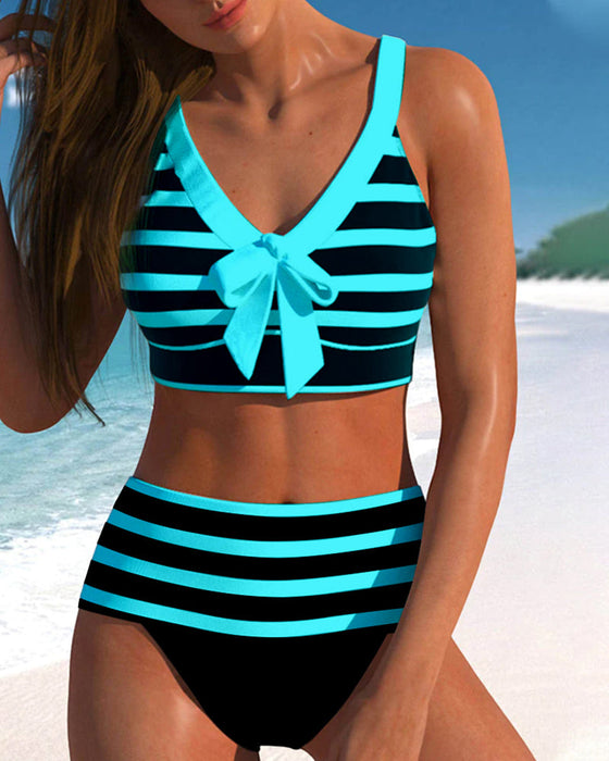 Bikinis med hög midja i randtryck