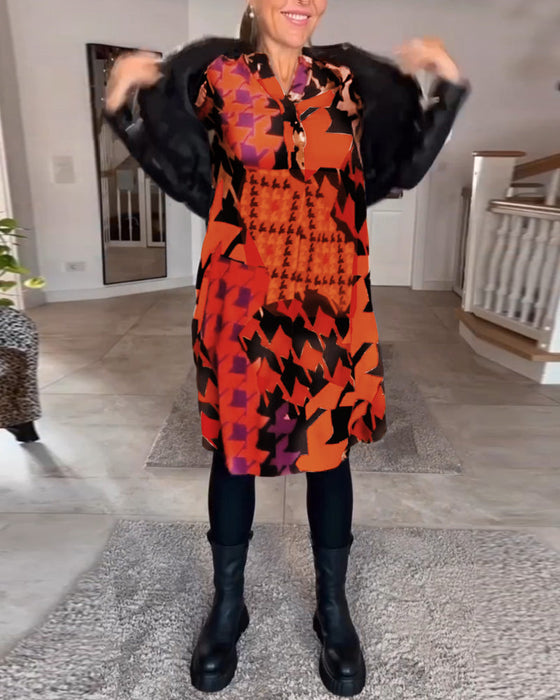 Klänning med v-ringning och långa ärmar