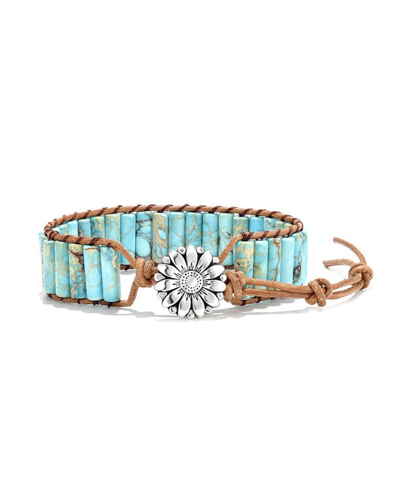 Stenarmband i stil med en boho