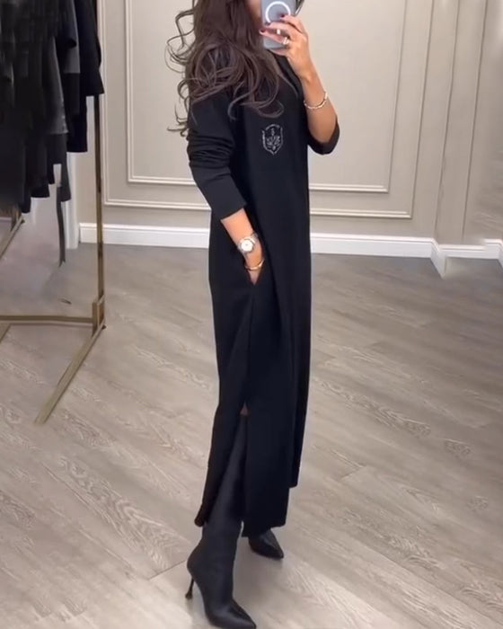 Elegant klänning med v-ringad sidosprund