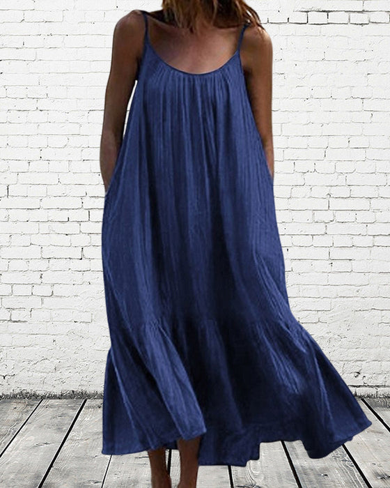 Enfärgad ärmlös midiklänning