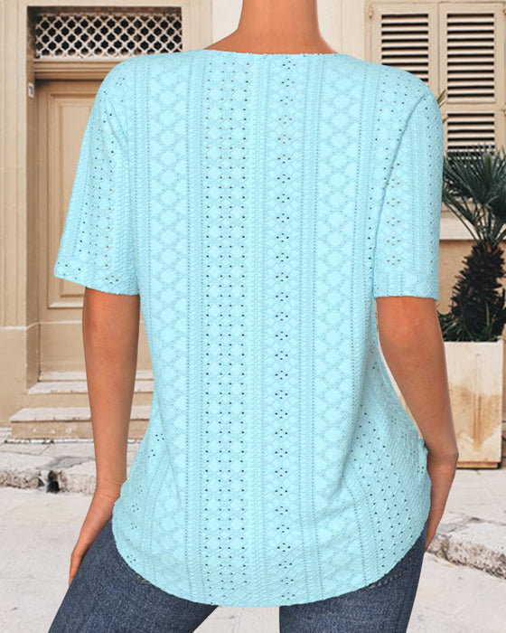 Kortärmad blus med delad hals