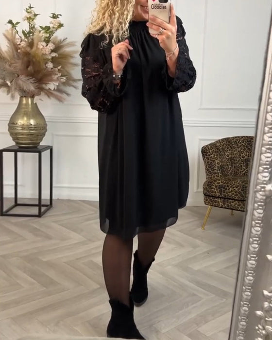 Elegant ärmlös klänning med spets