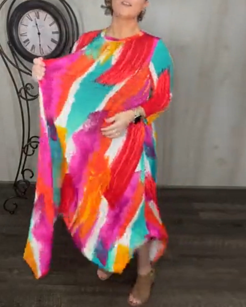 Färgglad, rund halsad ledig klänning med tryck