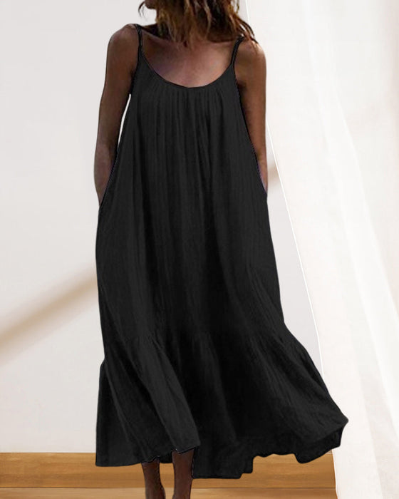 Enfärgad ärmlös midiklänning