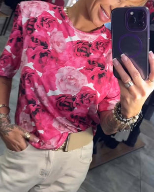 Topp med rund hals med rosa tryck