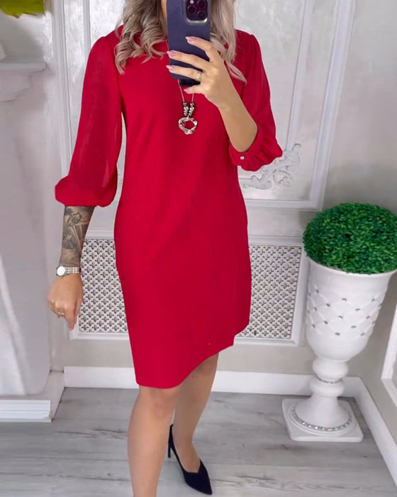 Enfärgad enkel elegant klänning