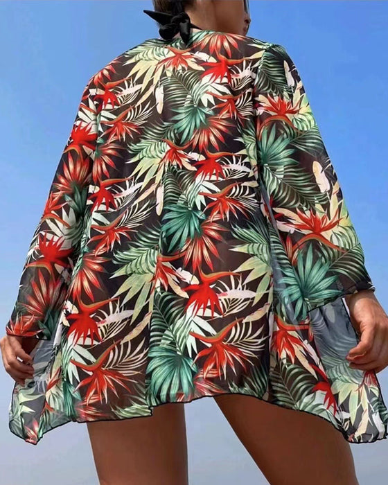 Sexig bikiniuppsättning med täckning
