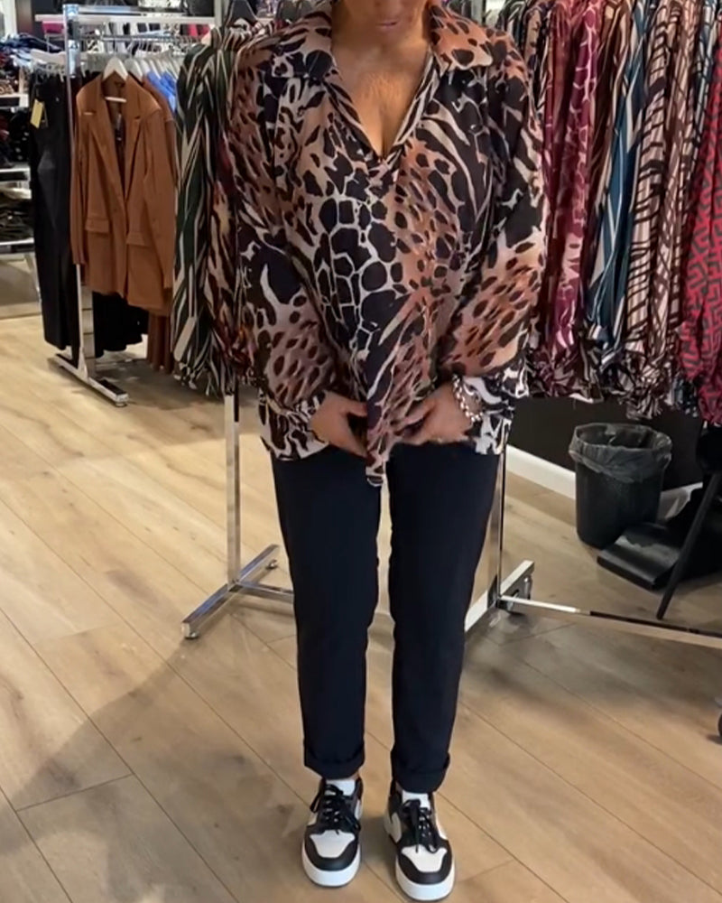 Lös topp med leopardmönster