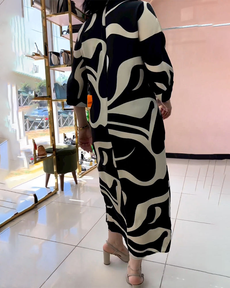 Klänningar med kontrasterande färger och tryck